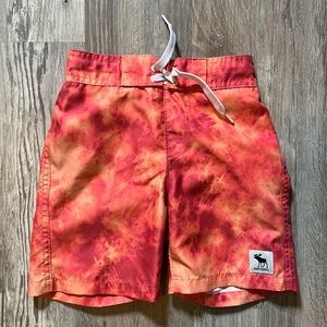 Abercrombie kids size 5/6. Good condition